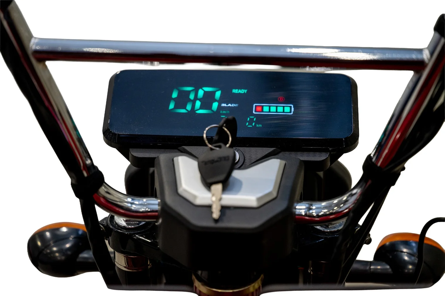 Triciclu Cargo electric BLADE Sprint 3.0 - 2000W, 25 km/h, autonomie pana la 70 km, baterie plumb-acid 72V 45Ah, capacitate maxima 600 kg, fara permis, culoare rosu (BLD3206MCRN) - imagine 6